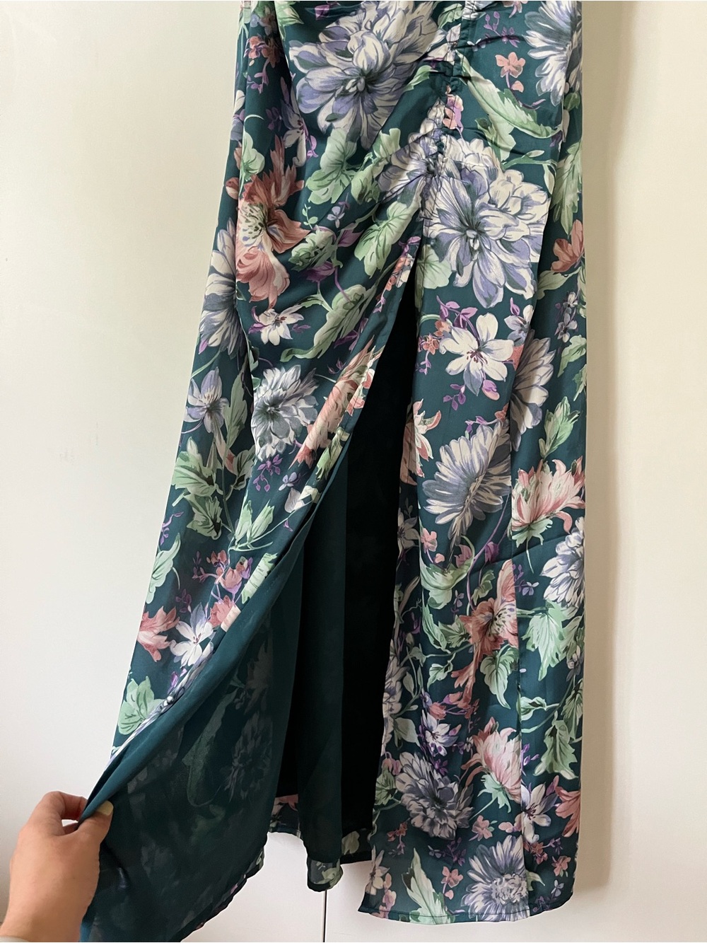 NWT ASTR the Label Dark Floral Teal Cutout Maxi Dress 🩵🖤💜 - Picture 5 of 7